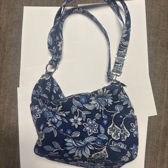 Vera Bradley Floral Blue Shoulder Bag - Picture 2 of 2
